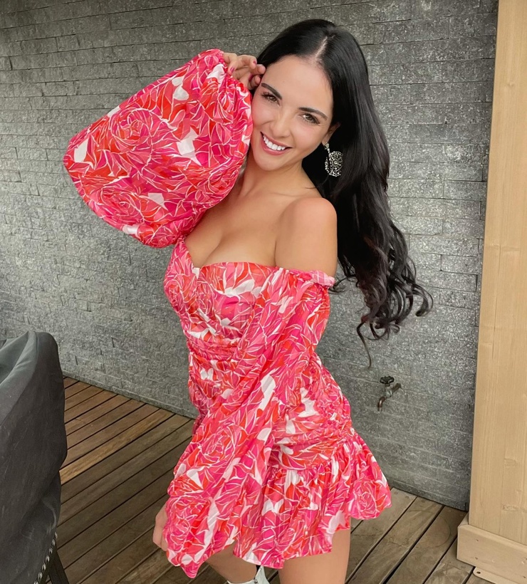 Liz Alexa