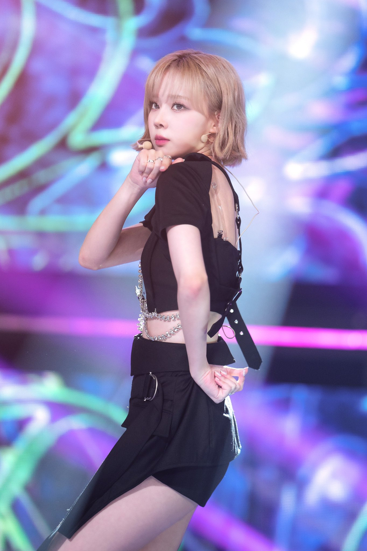 Min-Jeong Kim