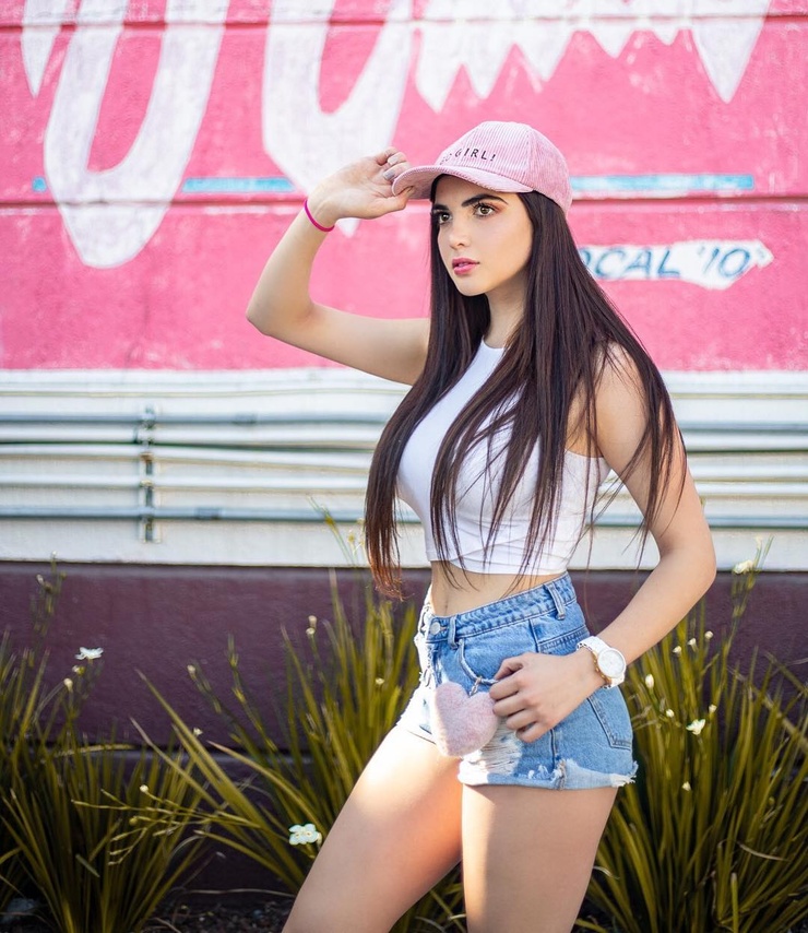 Liz Alexa