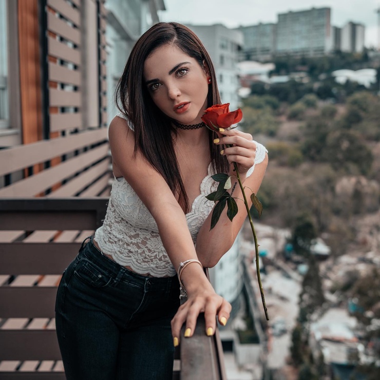 Liz Alexa
