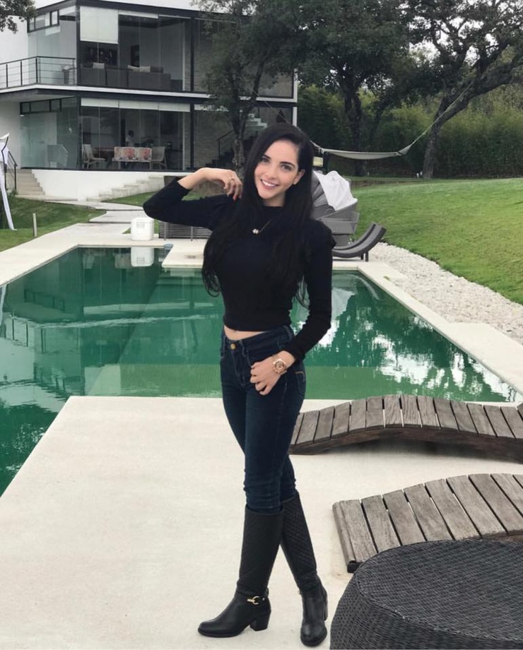 Liz Alexa