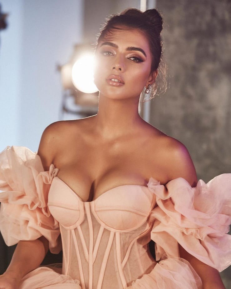 Ruhi Singh Ruhi Singh