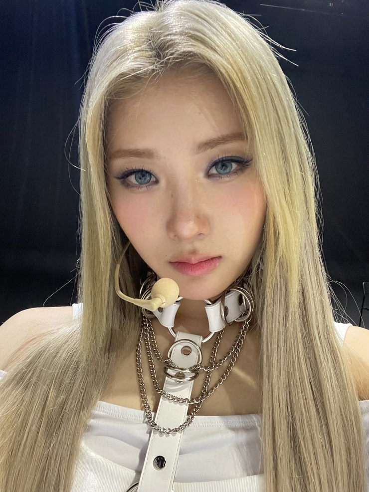 Chaeyoung Lee