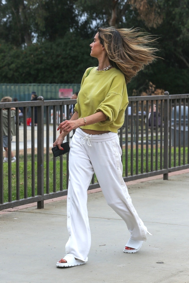 Alessandra Ambrosio Alessandra Ambrosio