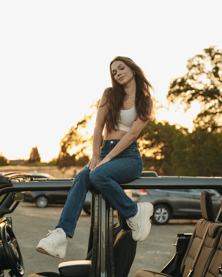 Ava F Grace