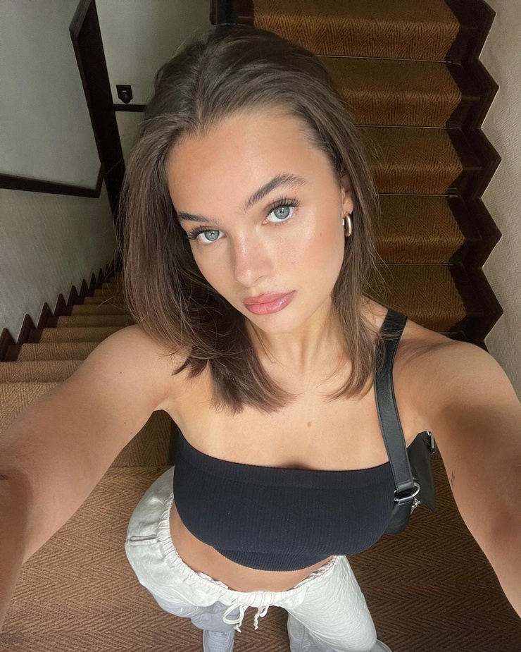 Emma Aurora Emma Aurora