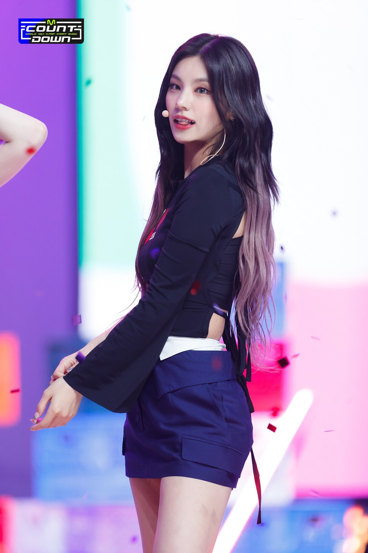 Hwang Yeji