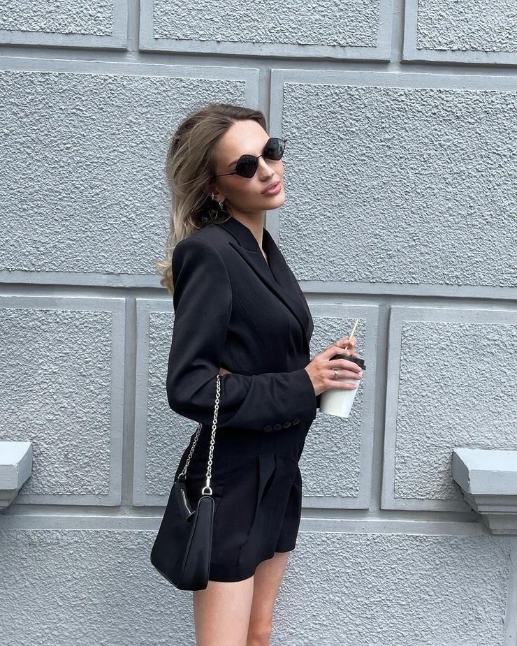 Donya Elizarova Donya Elizarova