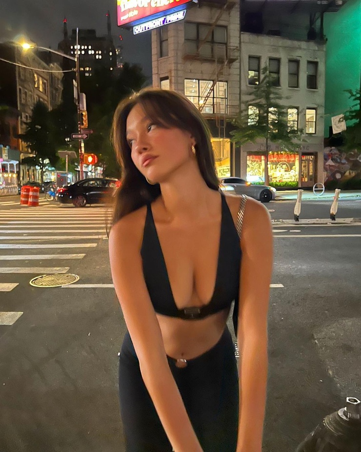 Lily Chee Lily Chee