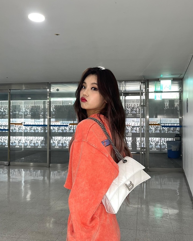 Hwang Yeji