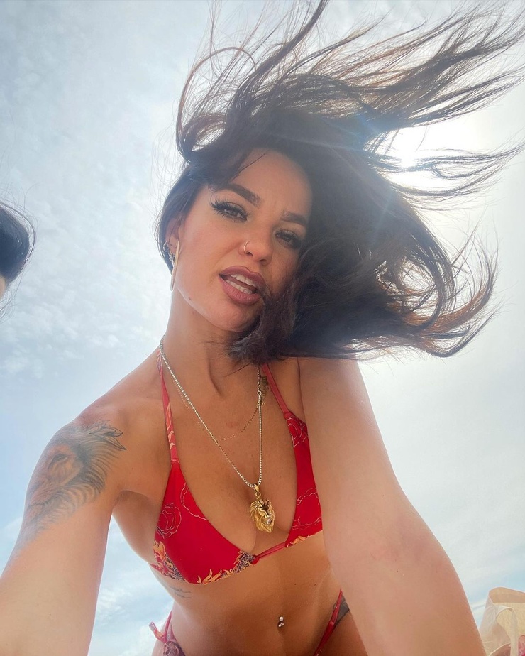Ariel Lyndsey Ariel Lyndsey