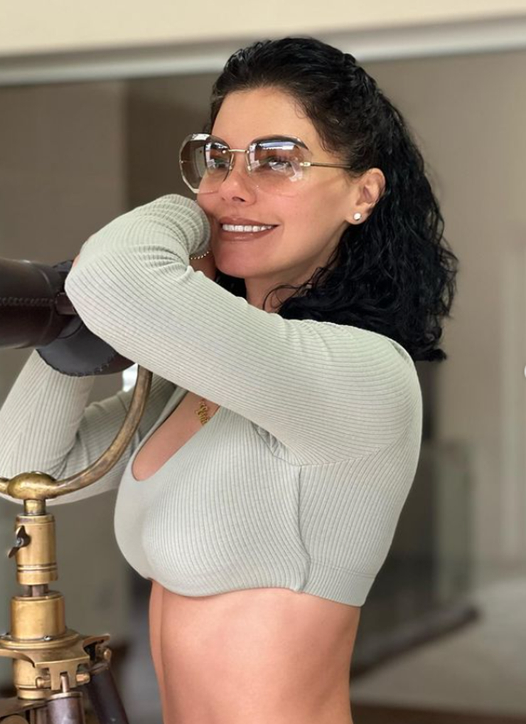 Livia Brito Livia Brito