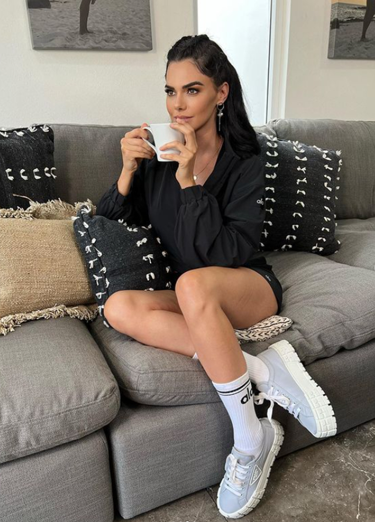 Livia Brito Livia Brito