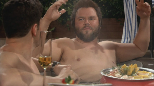 Tyler Labine