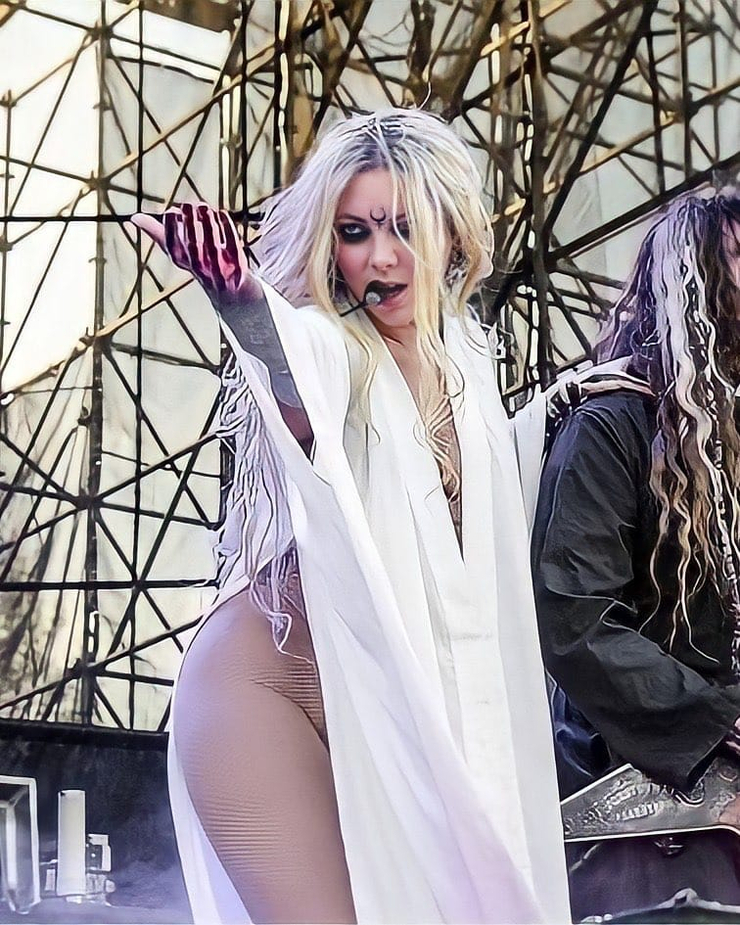 Maria Brink