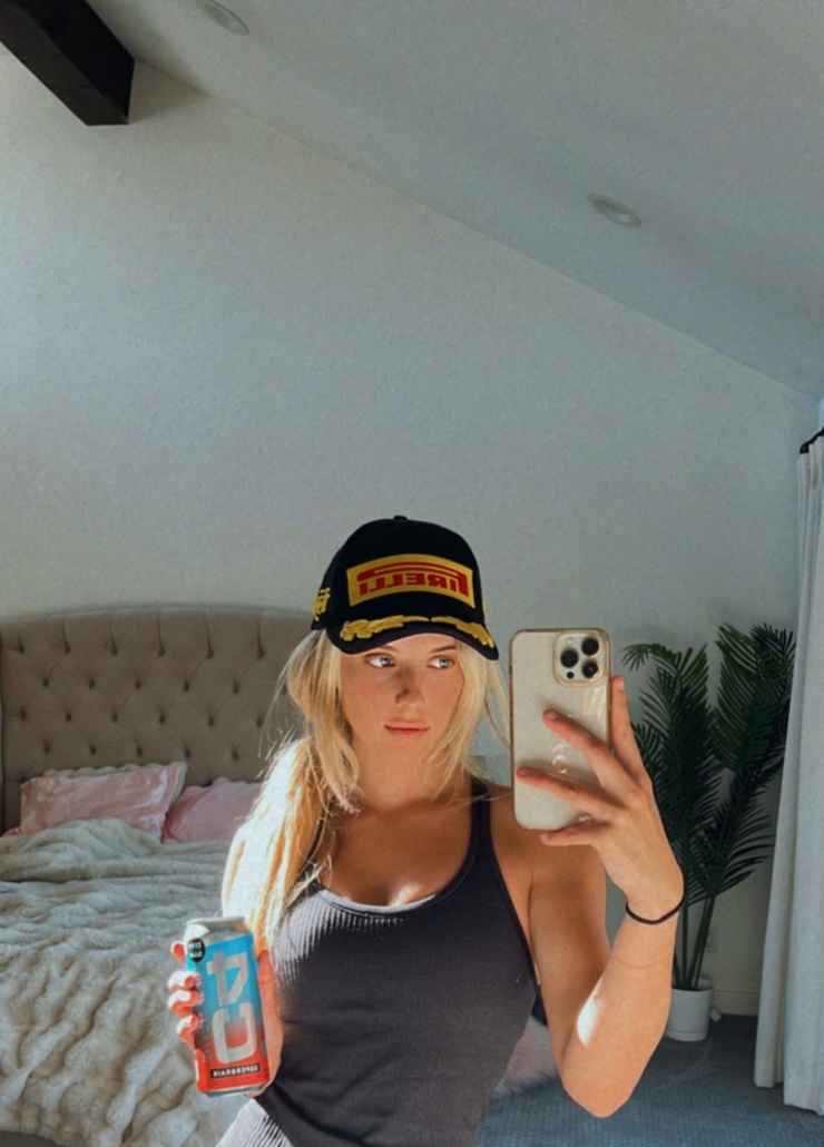 Lindsay Brewer