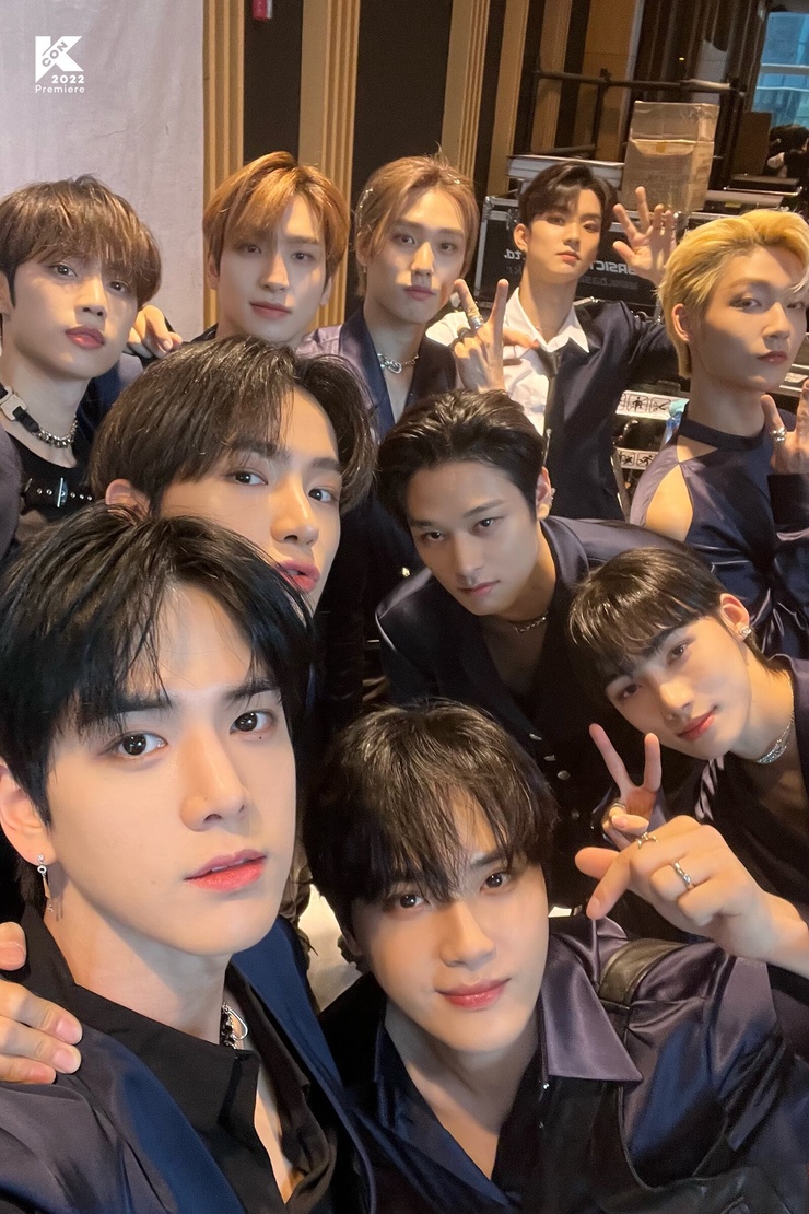 The Boyz (더보이즈)