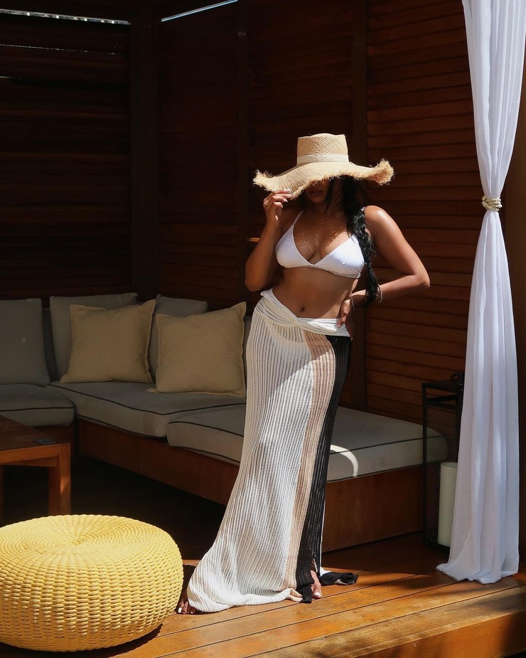 chandrika ravi