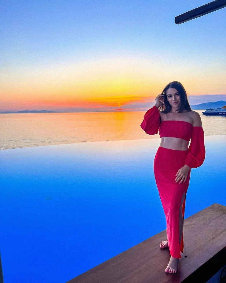 Caitlin Beadles