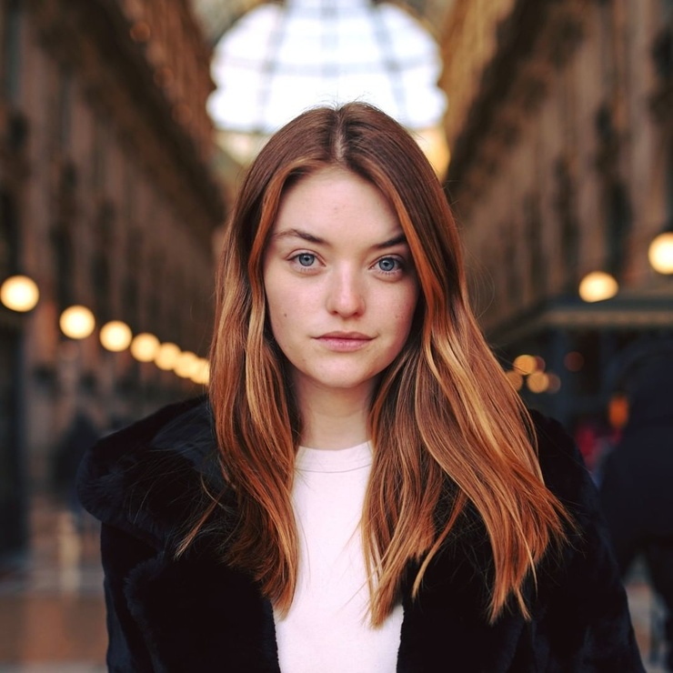 Willow Hand