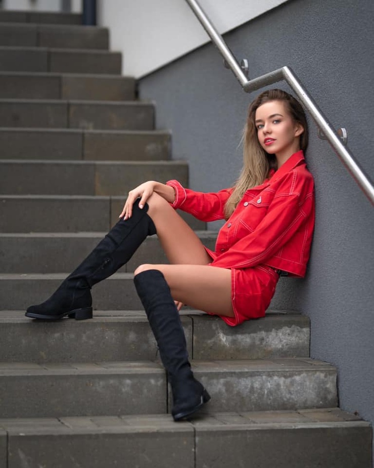 Vanessa Rojek Vanessa Rojek