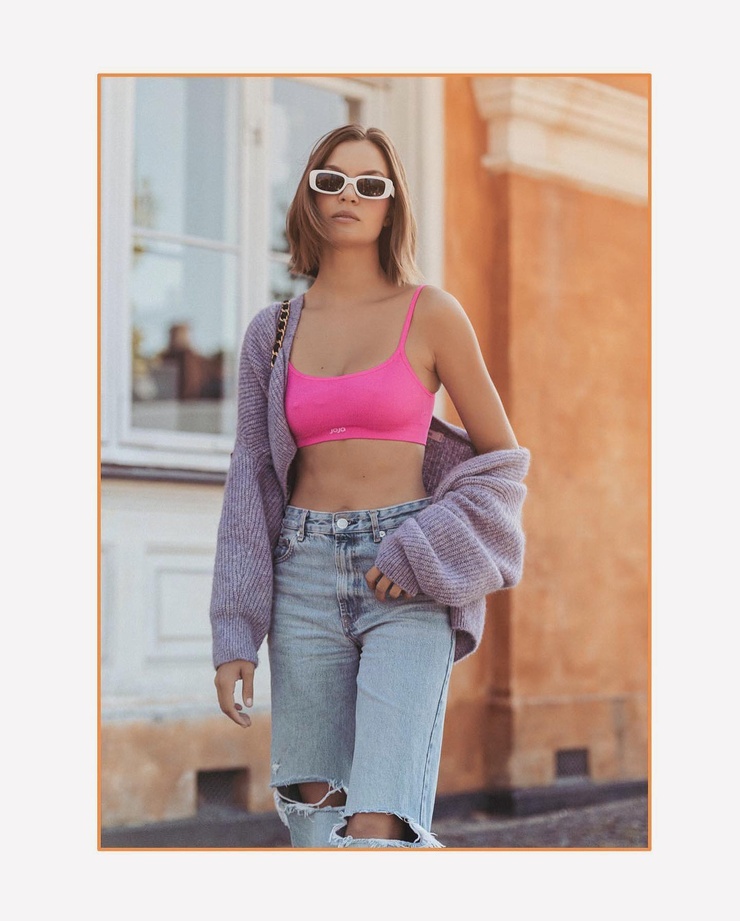 Josephine Skriver Josephine Skriver