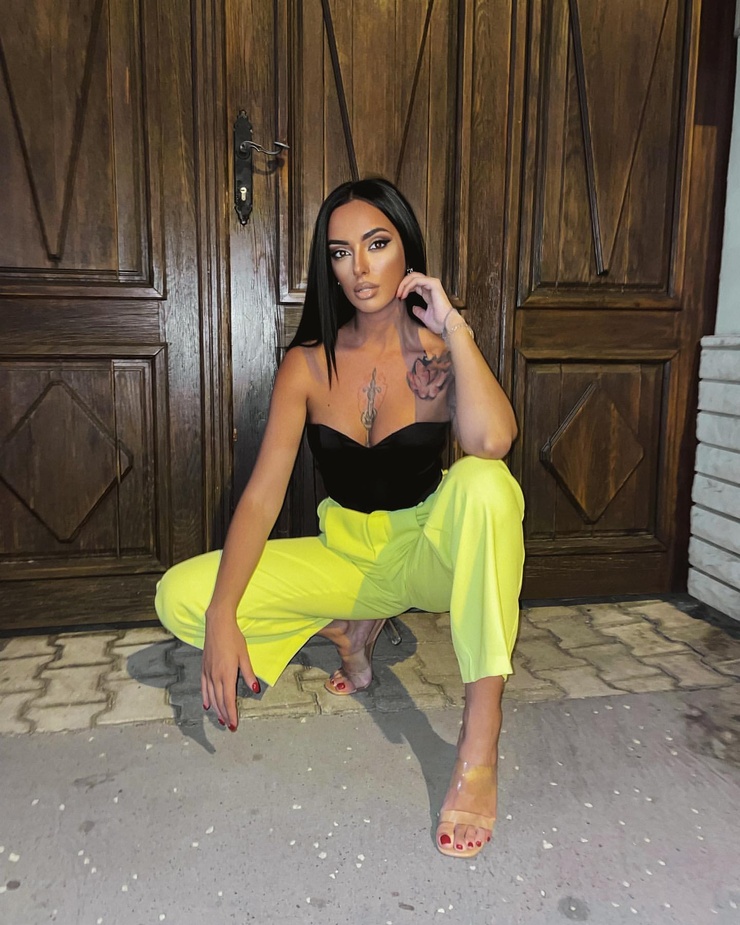 Jovana Djurdjevic Jovana Djurdjevic