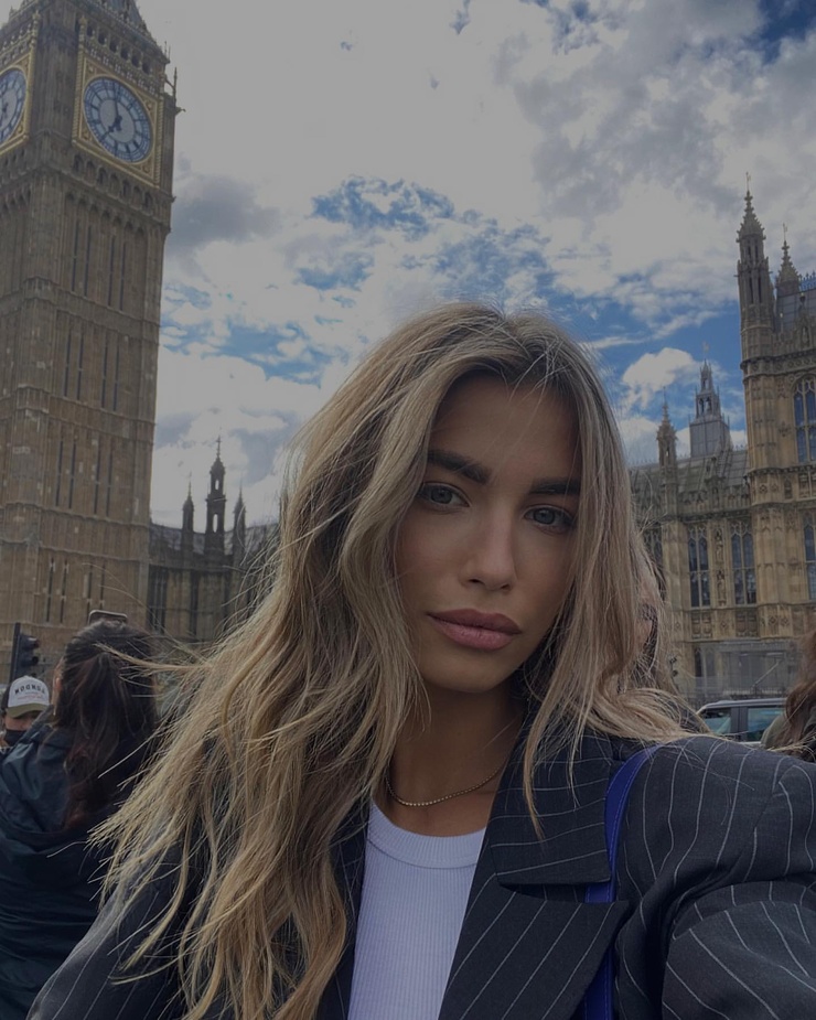 Elene Dizdar