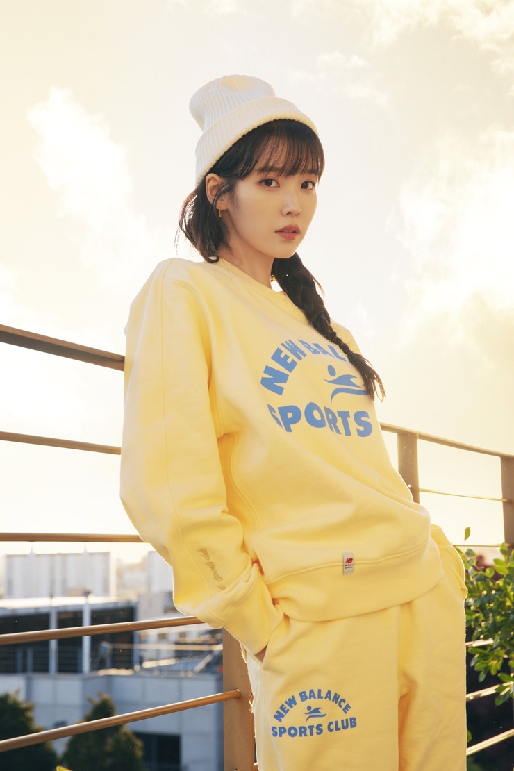 IU