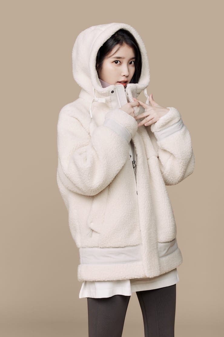 IU