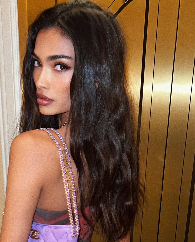 Kelly Gale