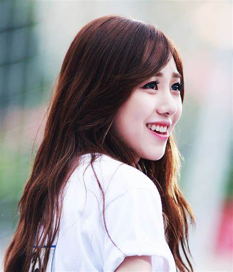Kwon Min Ah