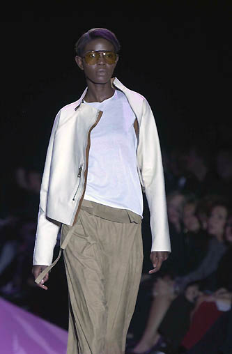 Caroline Bwomono