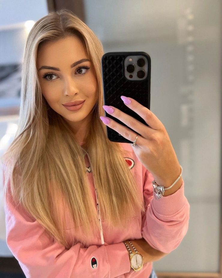 Klaudia Ligenza Klaudia Ligenza