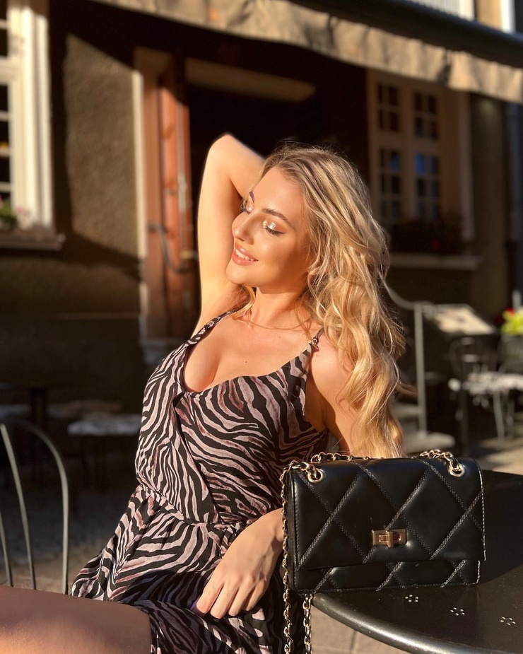Klaudia Ligenza Klaudia Ligenza