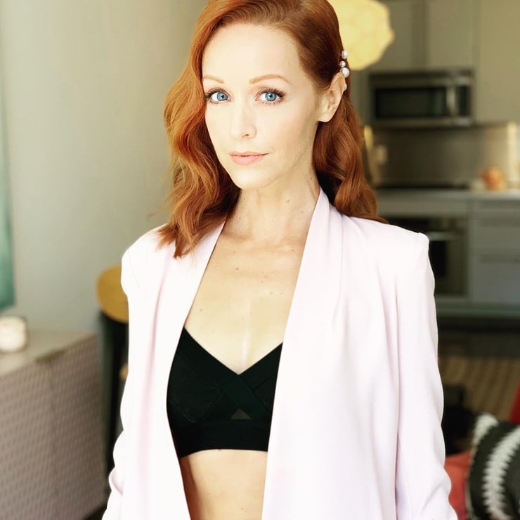 Lindy Booth