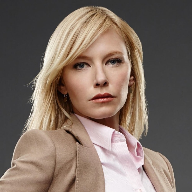 Kelli Giddish Kelli Giddish
