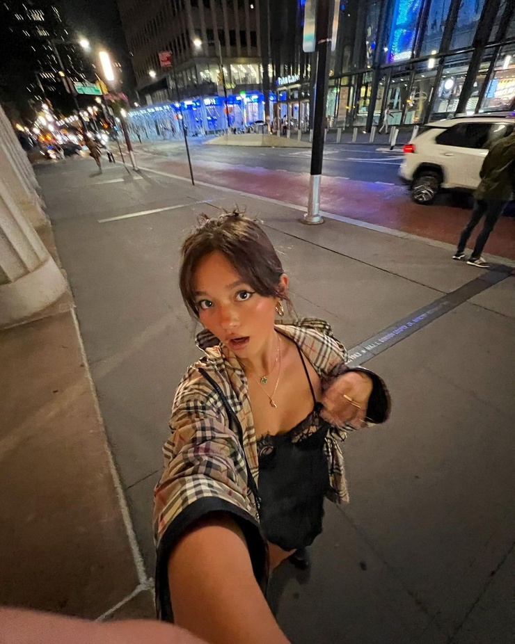 Lily Chee