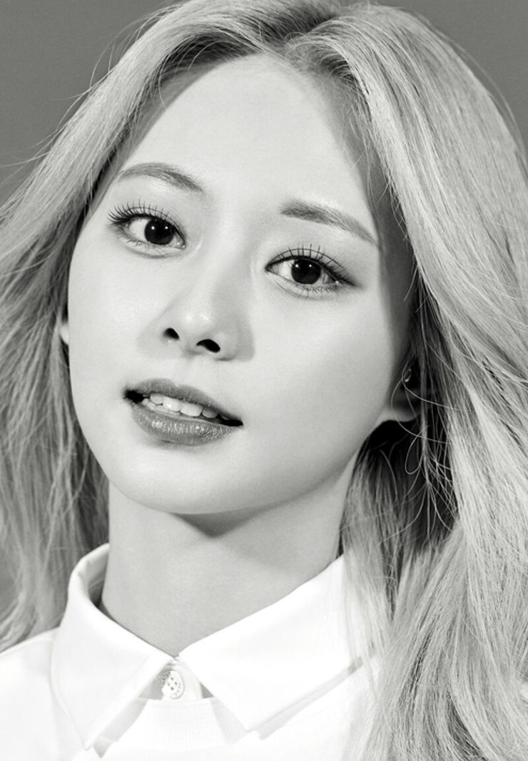 Chou Tzu-yu (Tzuyu)