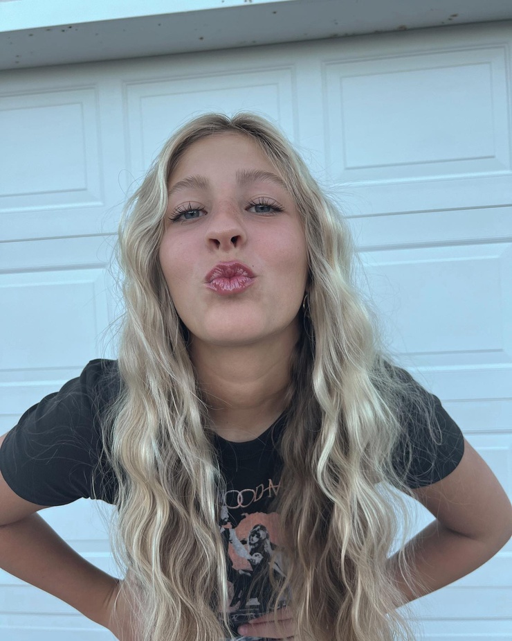 Amanda Claire Henry