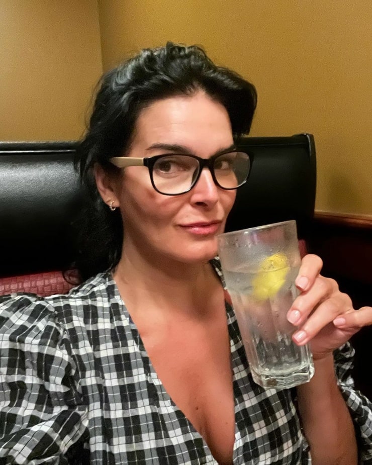 Angie Harmon Angie Harmon