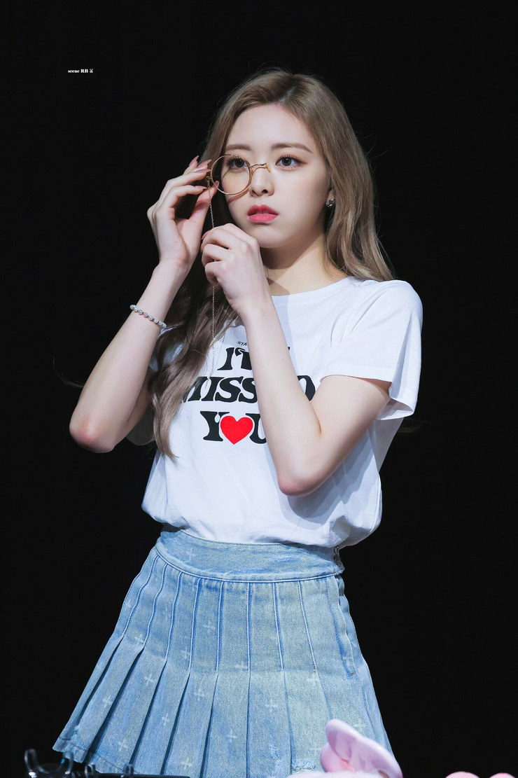 Shin Yuna