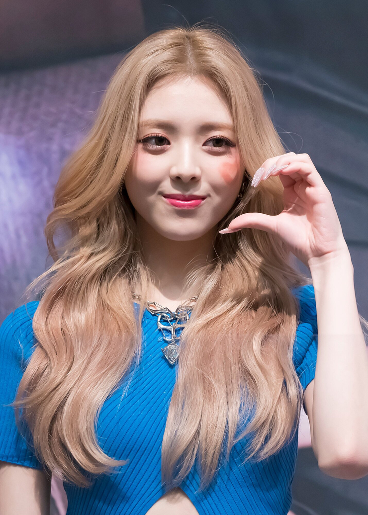 Shin Yuna