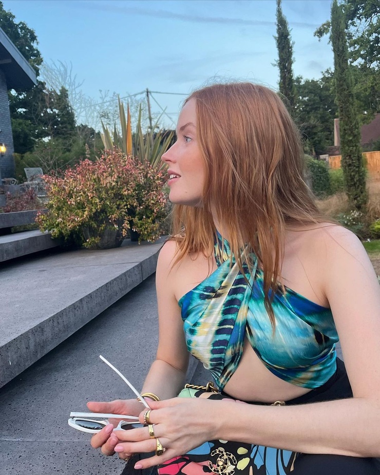 Ellie Bamber Ellie Bamber