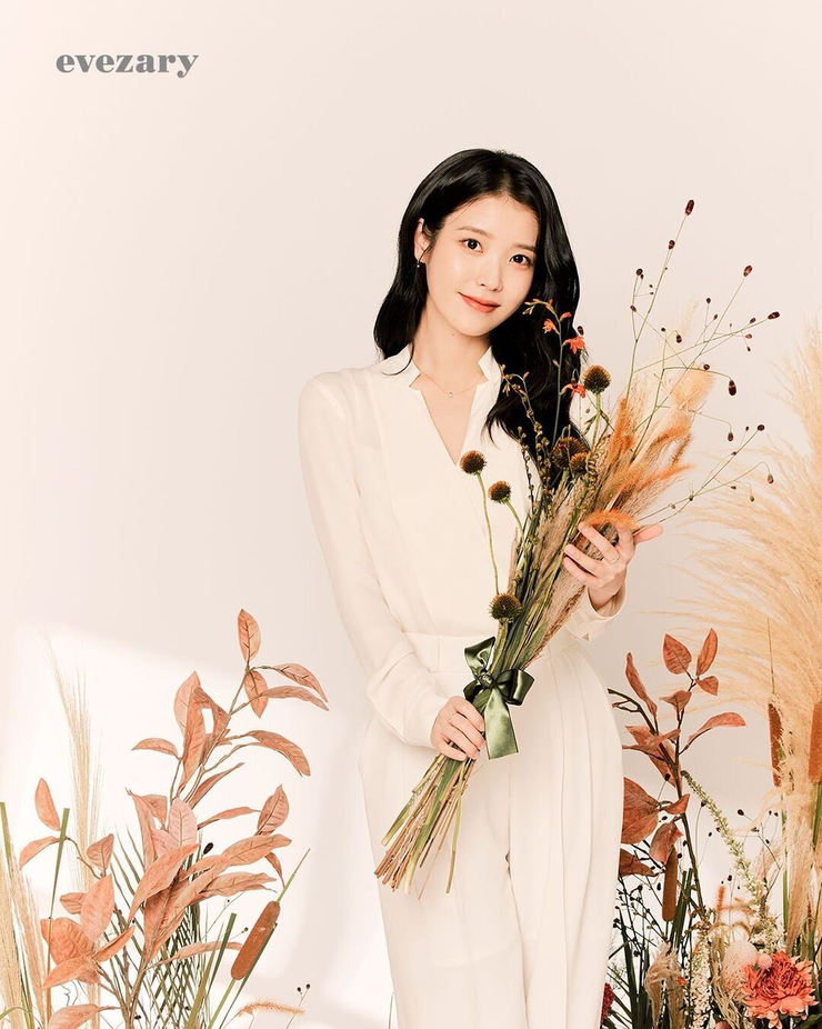 IU