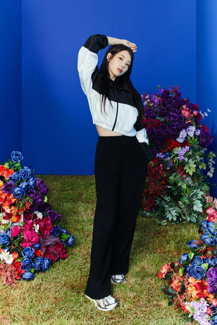 IU