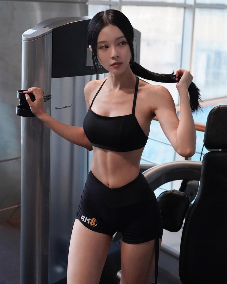 Cathryn Lee Cathryn Lee