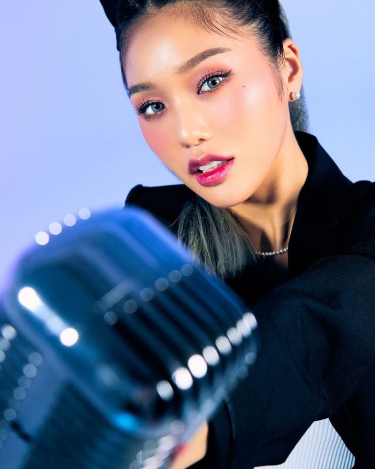 Mimi (Kim Mi Hyun)