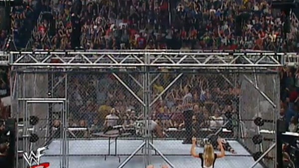 Bubba Ray & D-Von Dudley vs. Jeff & Matt Hardy (2001/11/18)