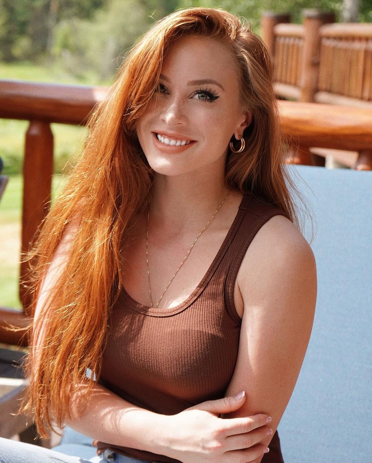 Sarah Gibson Sarah Gibson